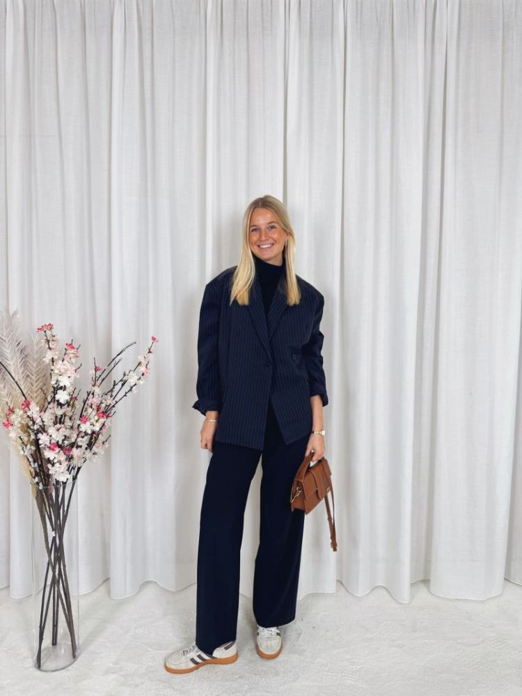 Isa Pantalon Marine Blue