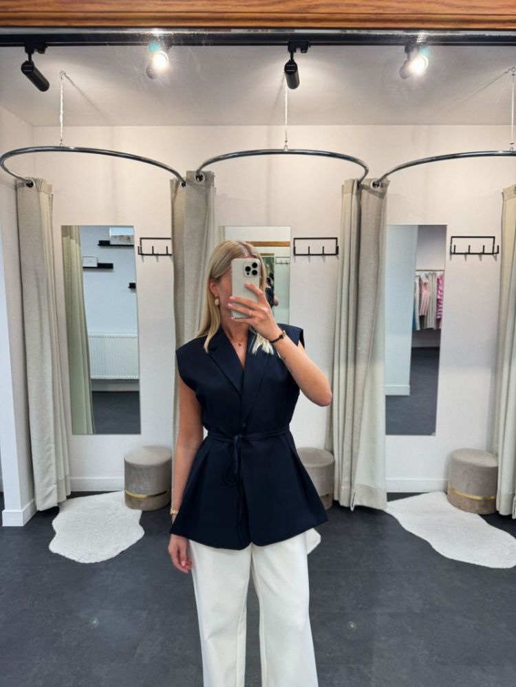 Anne Sleeveless Strap Blazer Navy