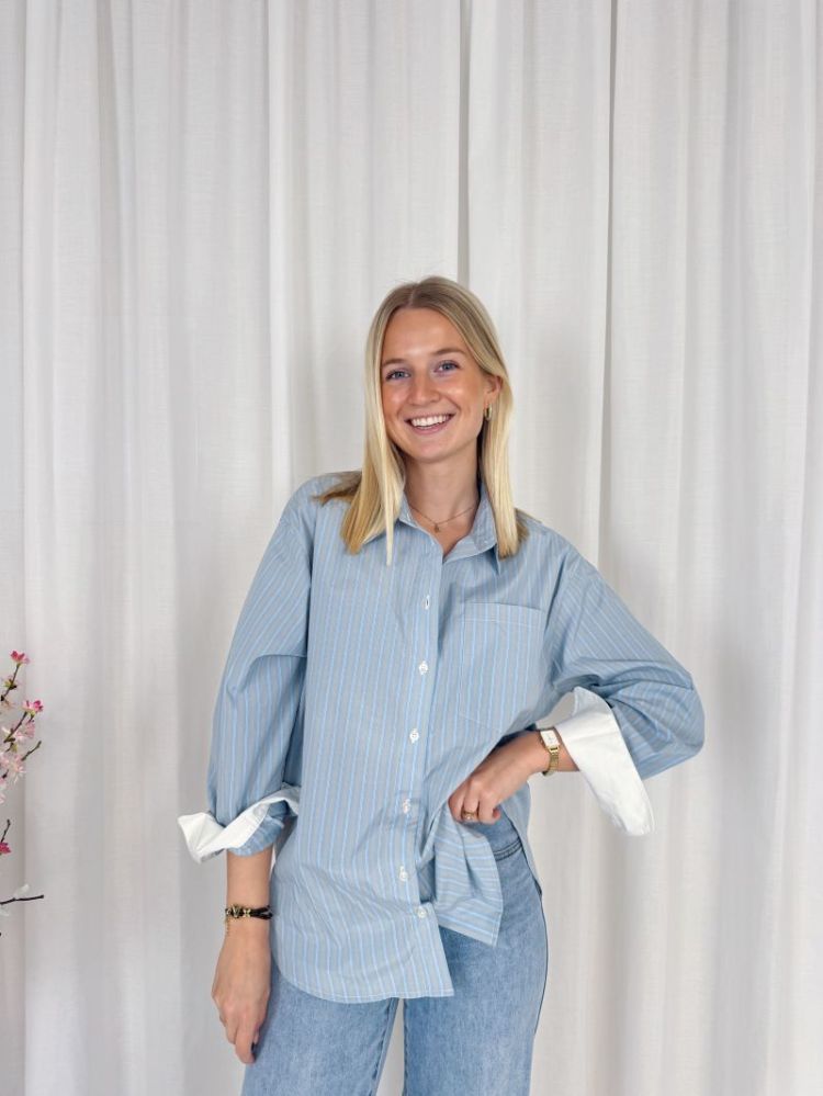 Levia Shirt  Powder Blue Str
