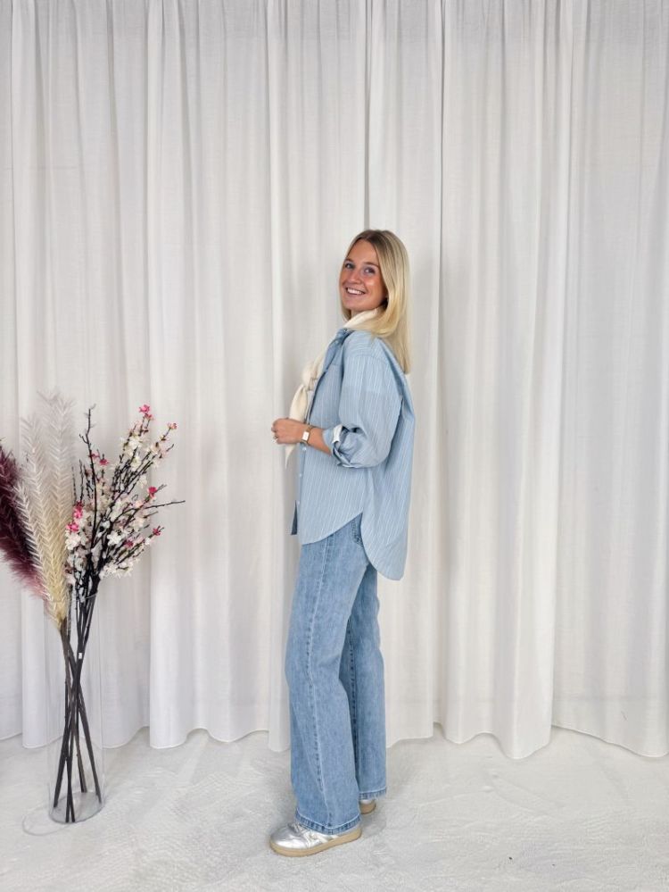 Levia Shirt  Powder Blue Str