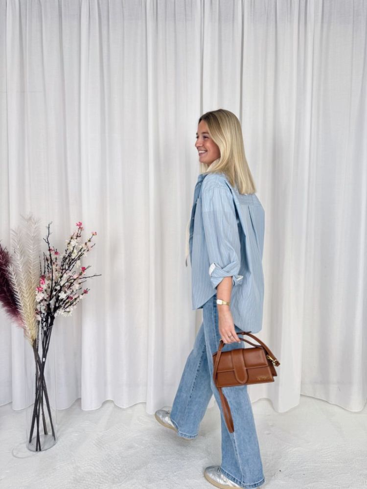 Levia Shirt  Powder Blue Str