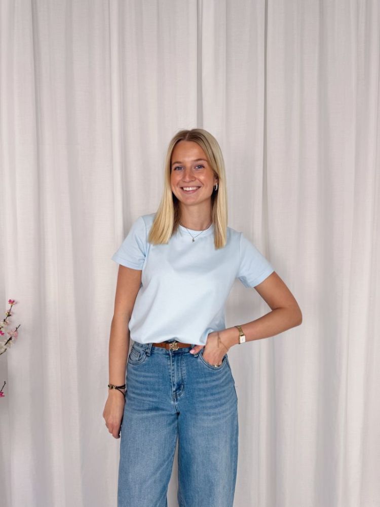 Oni T-Shirt Light Blue