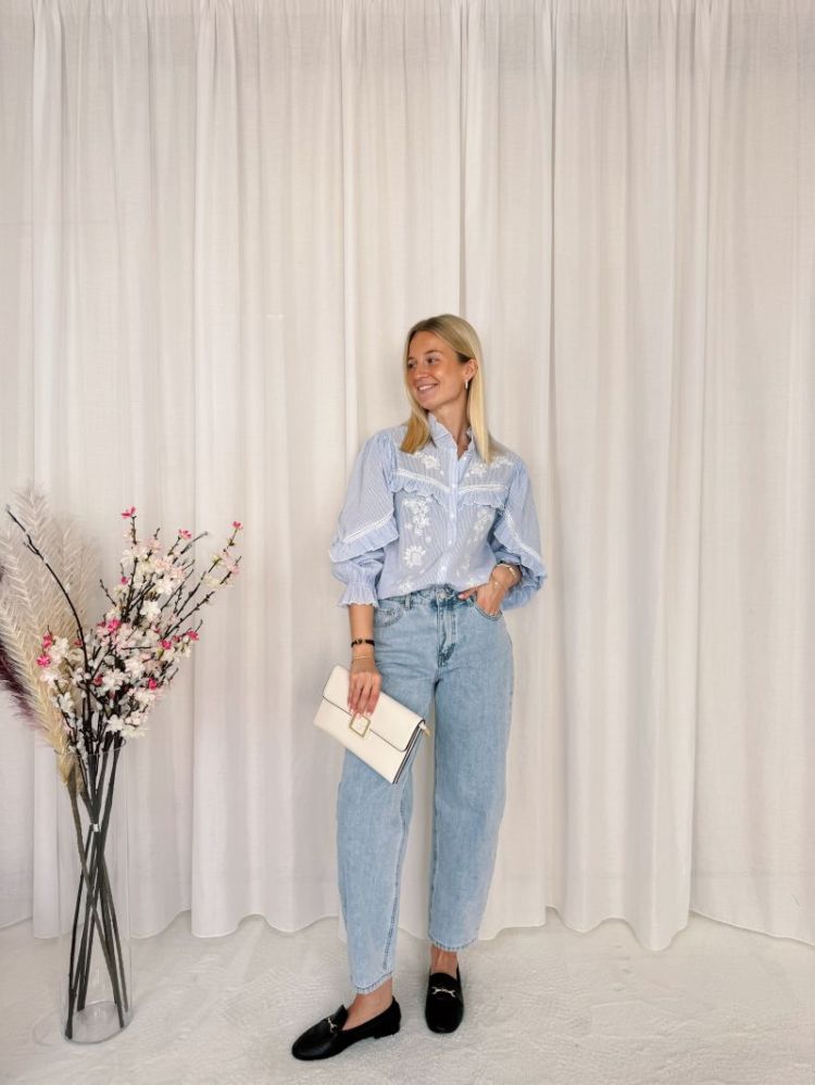 Jasmine Blouse Light Blue