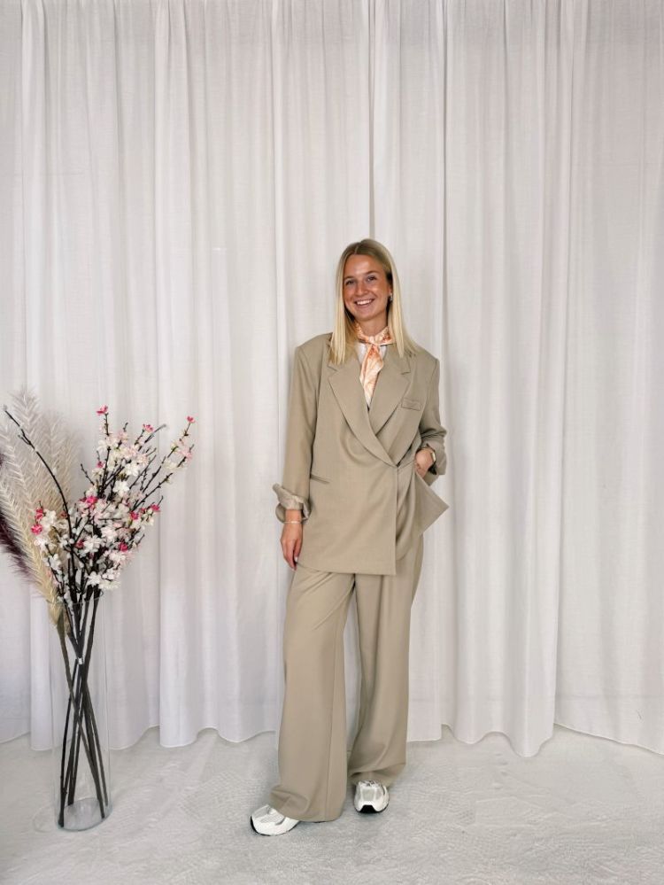 Sammie Oversized Blazer Beige