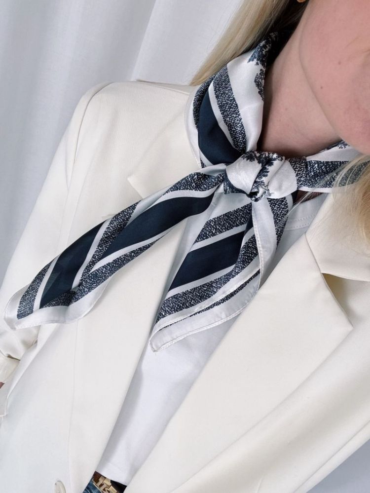 Indy Silk Scarf Navy