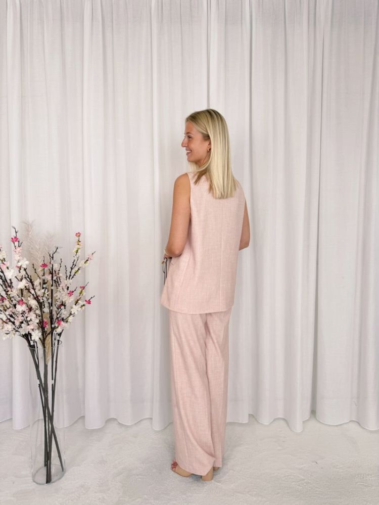 Linde Sleeveless Blazer Rose