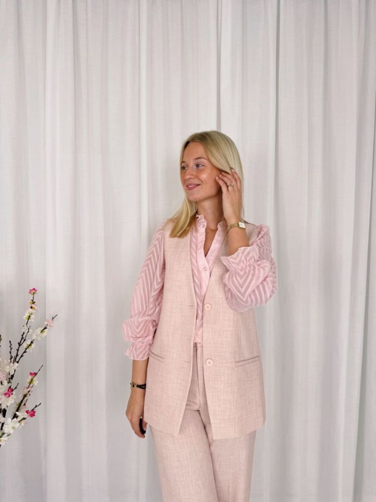Linde Sleeveless Blazer Rose