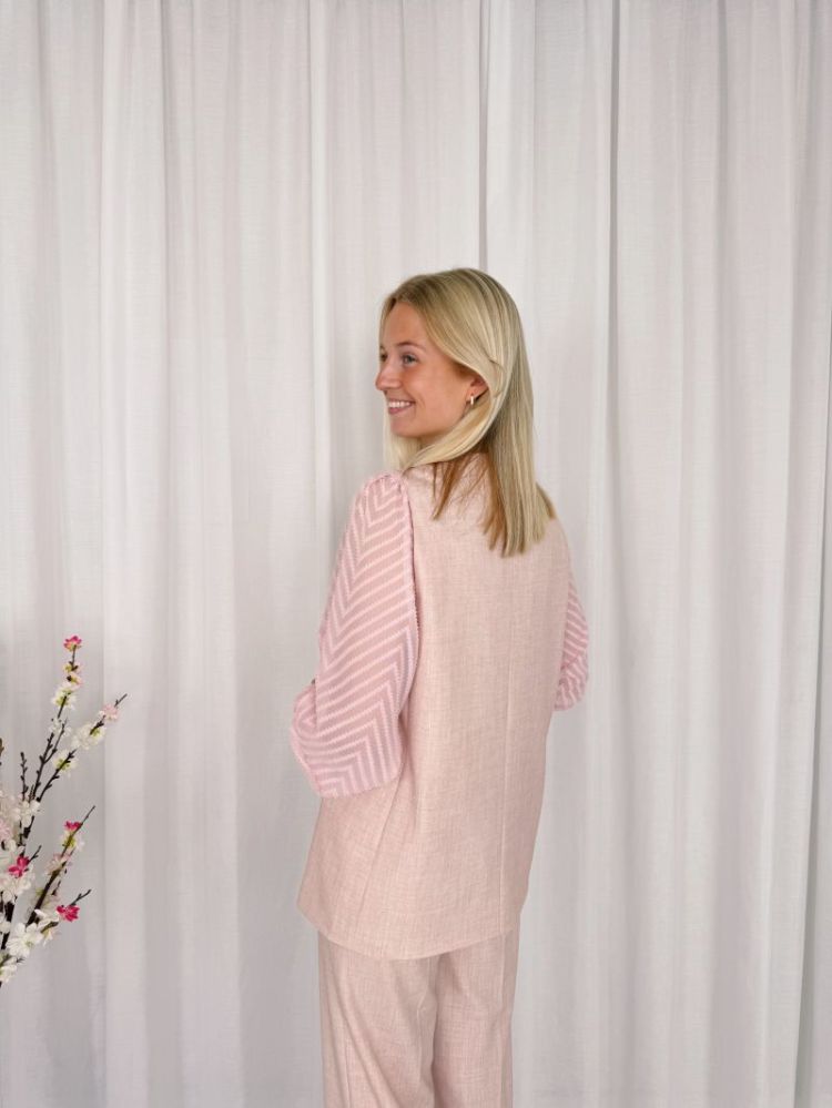 Linde Sleeveless Blazer Rose