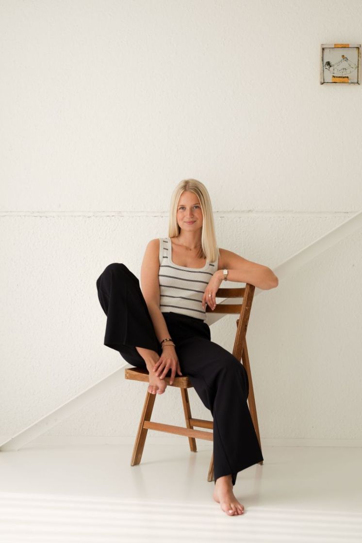 Morita Knit Top Silver Turtledo