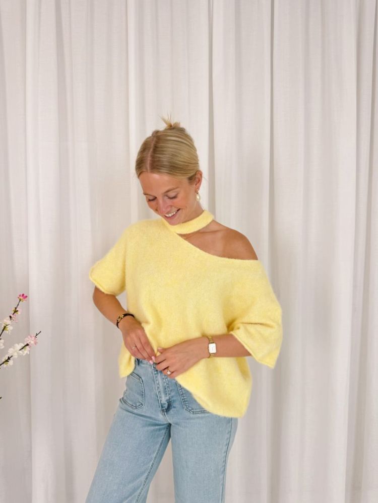 Lize One Shoulder Knit Yellow