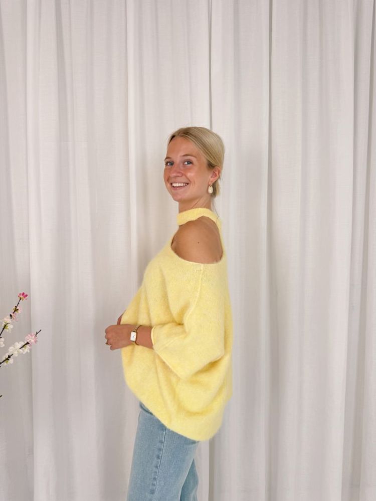 Lize One Shoulder Knit Yellow