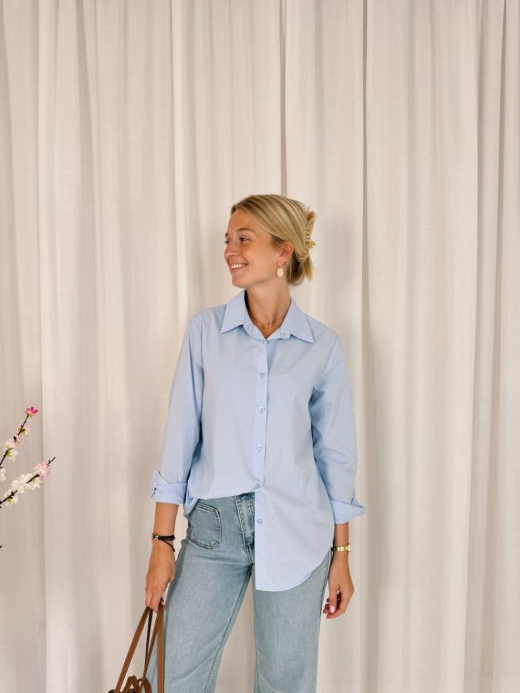 Iris Shirt Light Blue