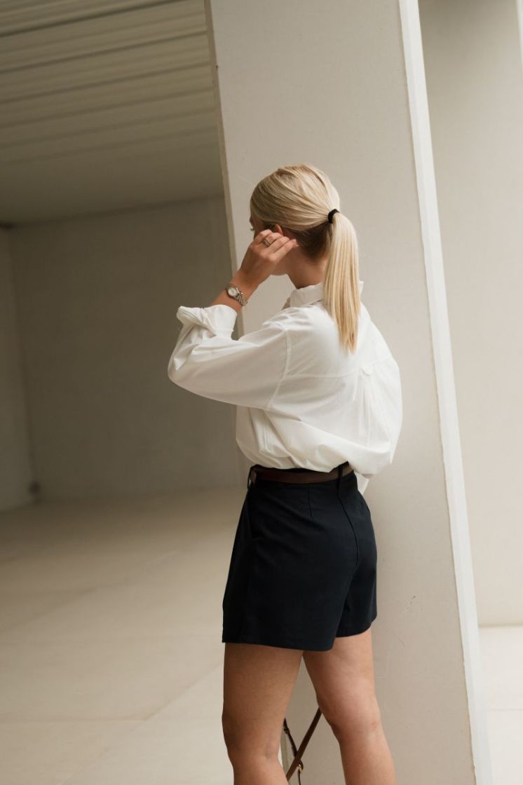 Lore Short Marine Blue