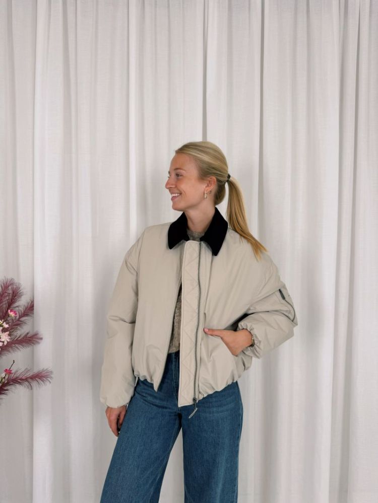 Roska Bomber Jacket Feather Gray