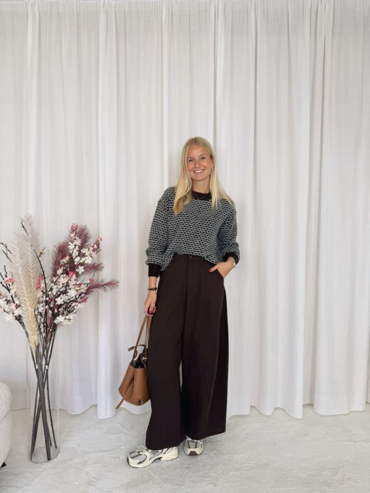 Marlla Knit Pullover Coffee Bean / G