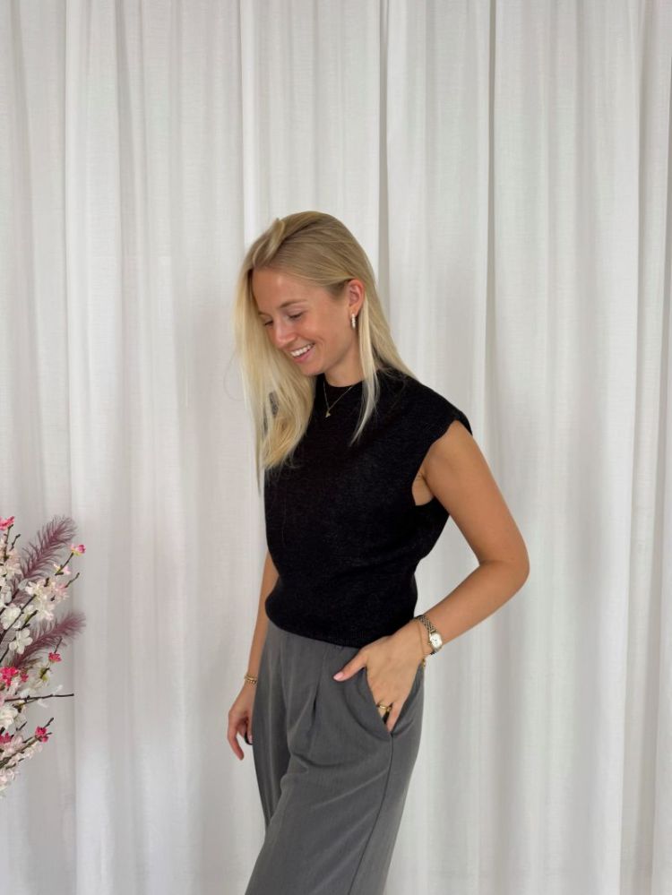 Barbara Knit Vest Dark Grey Melan